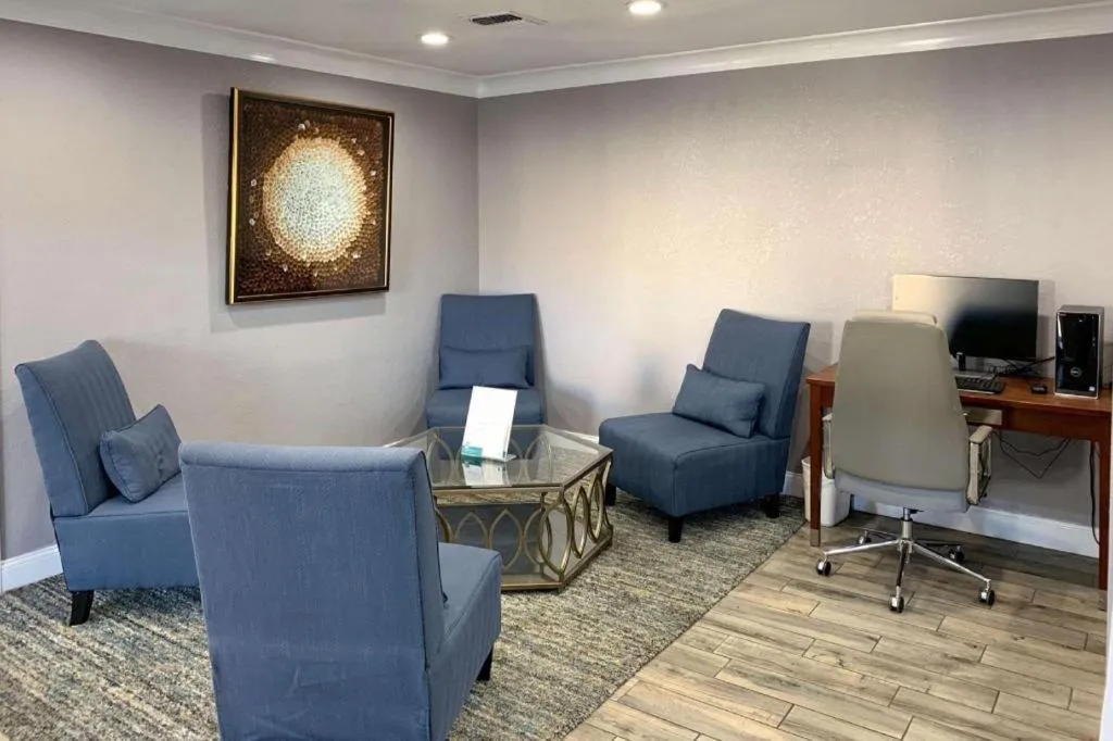 Quality Inn Redding near I-5