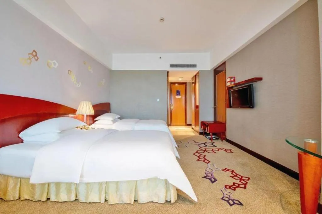 Bed in Cinese Hotel Dongguan