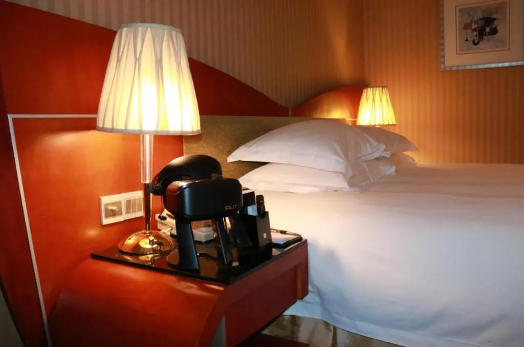 Bed in Cinese Hotel Dongguan