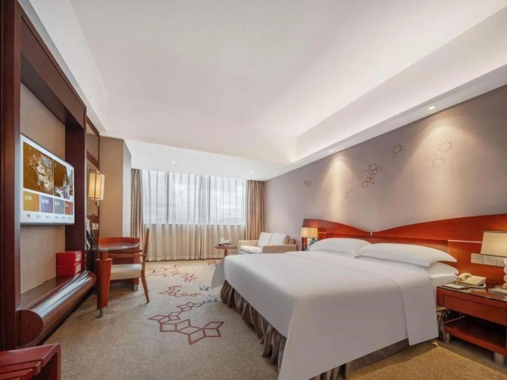 Bed in Cinese Hotel Dongguan