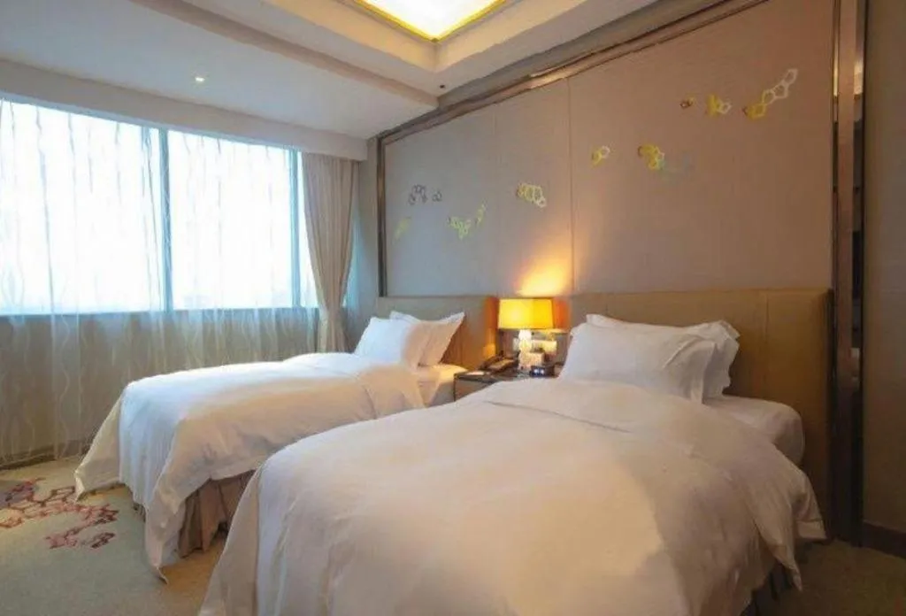 Bed in Cinese Hotel Dongguan