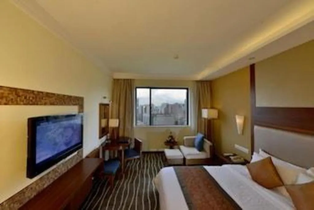 Bed in BaoHua Harbour View Hotel
