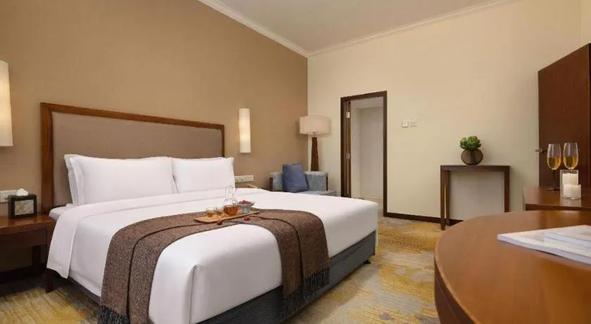 Bed in BaoHua Harbour View Hotel