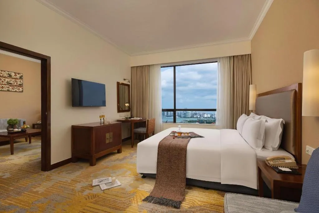 Bed in BaoHua Harbour View Hotel
