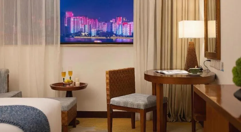 Bed in BaoHua Harbour View Hotel