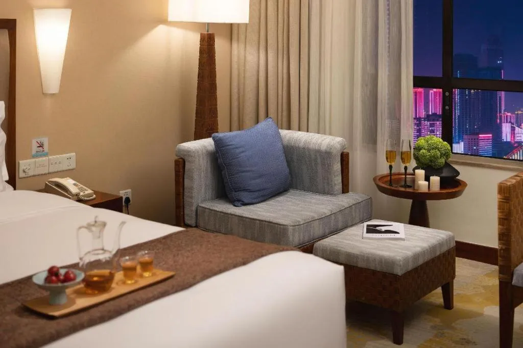 Bed in BaoHua Harbour View Hotel