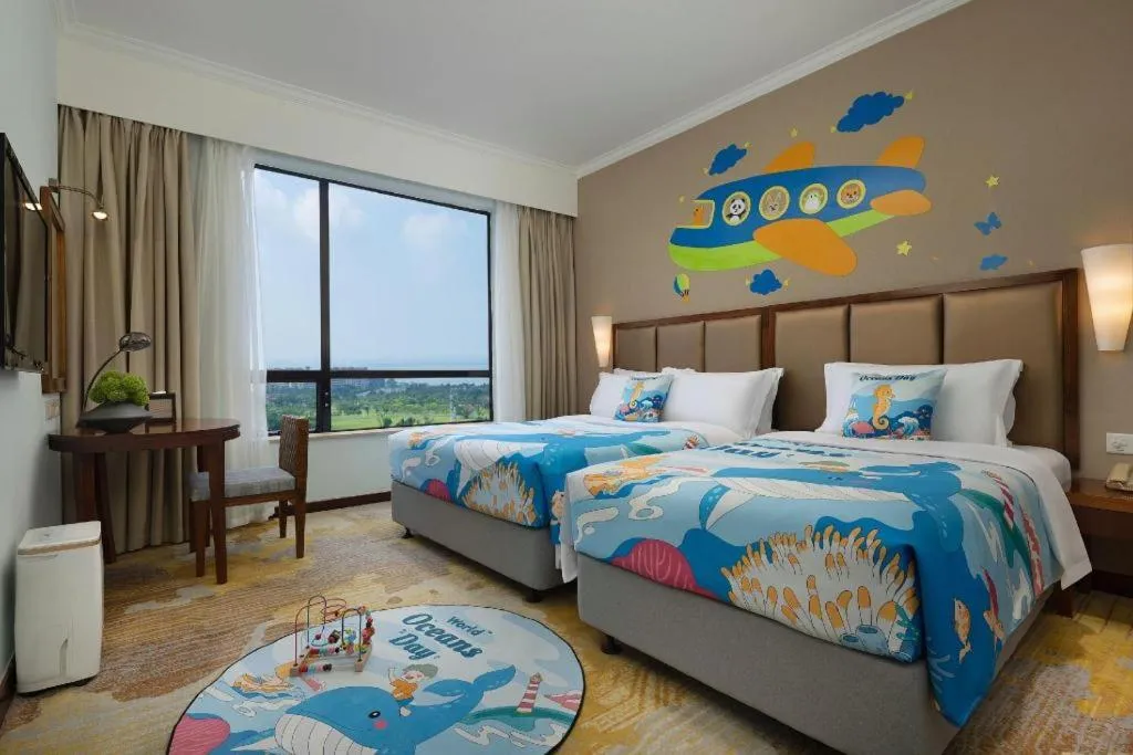 Bed in BaoHua Harbour View Hotel
