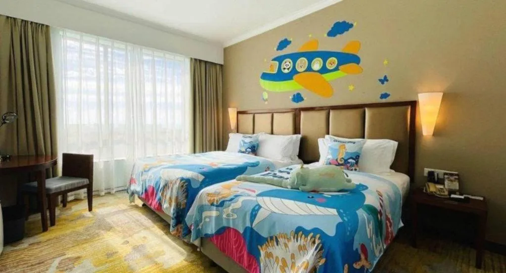 Bed in BaoHua Harbour View Hotel