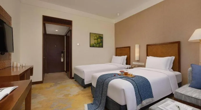 Bed in BaoHua Harbour View Hotel