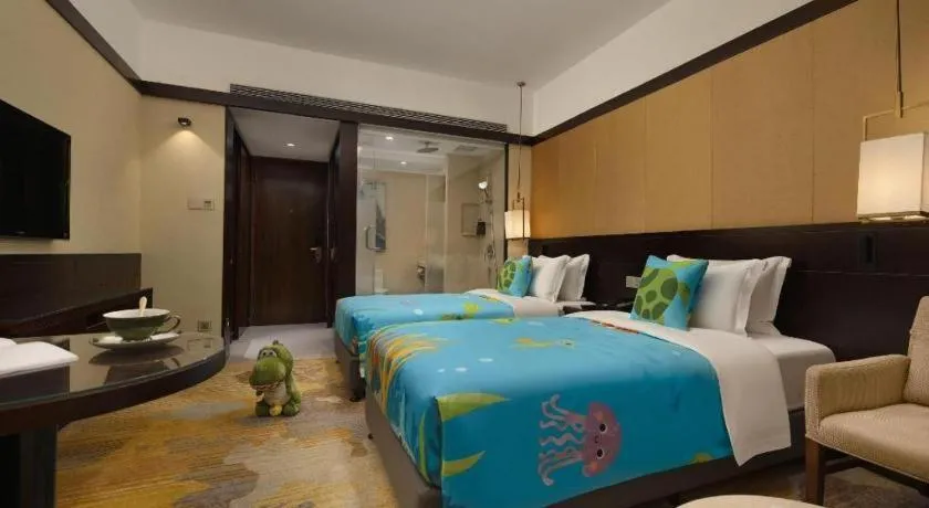 Bed in BaoHua Harbour View Hotel