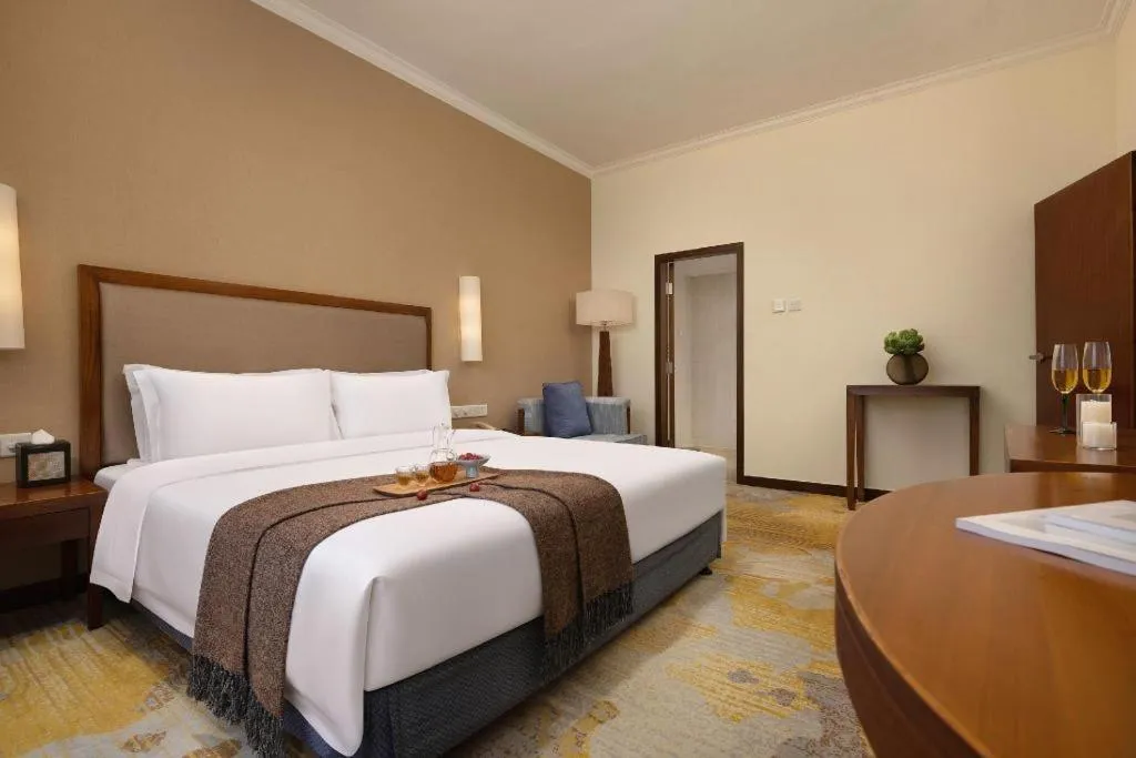 Bed in BaoHua Harbour View Hotel