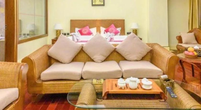 Bed in Kunming Tailong Hongrui Hotel