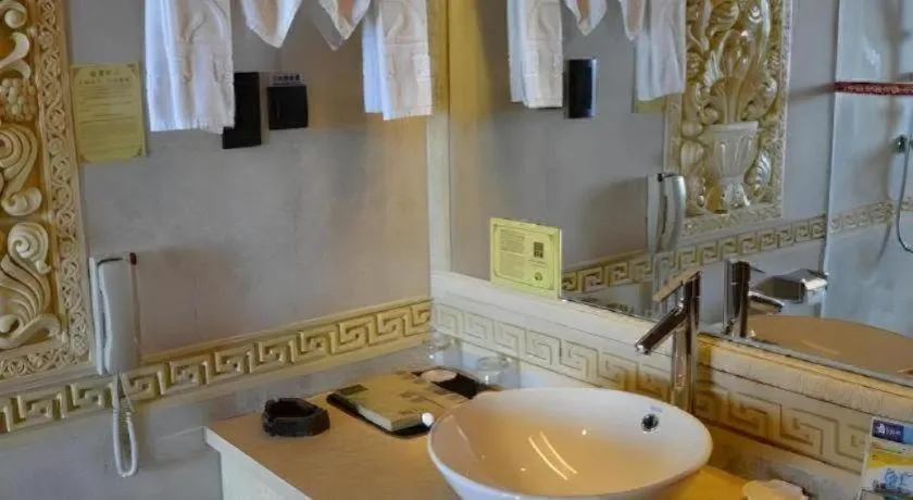 Kunming Tailong Hongrui Hotel