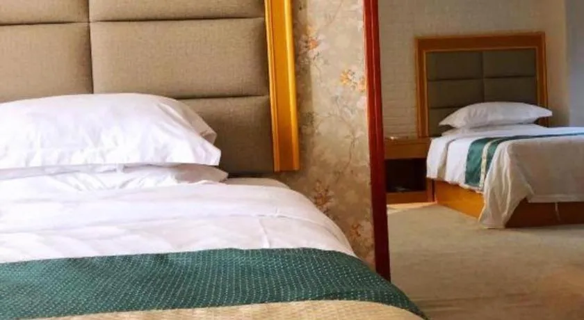 Bed in Xiamen Plaza Hotel