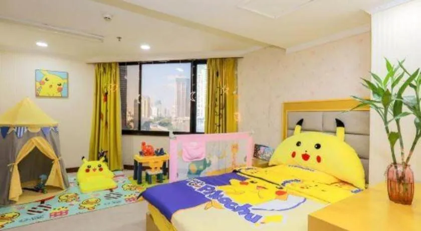 Bed in Xiamen Plaza Hotel