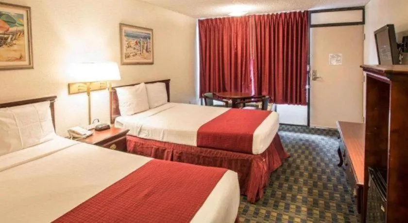 Bed in Quality Inn Kissimmee West - Lake Buena Vista South