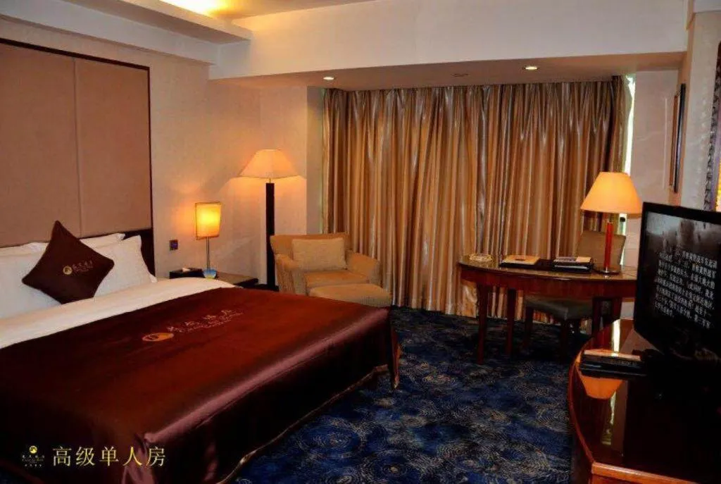 Bed in Chang'an Hotel