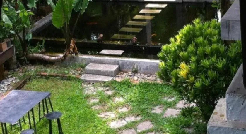 Baan Gong Kham Hotel