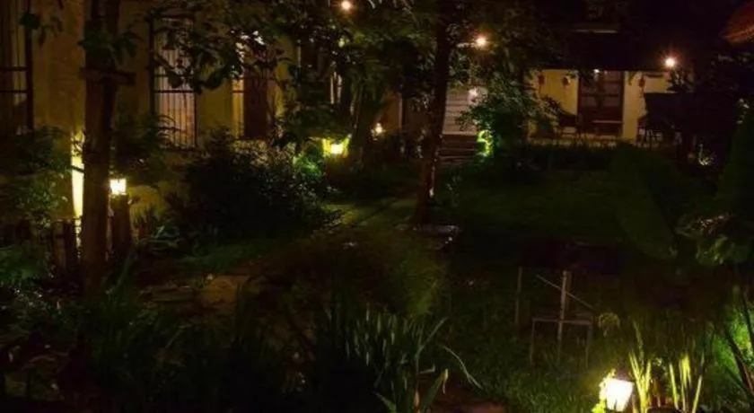 Baan Gong Kham Hotel