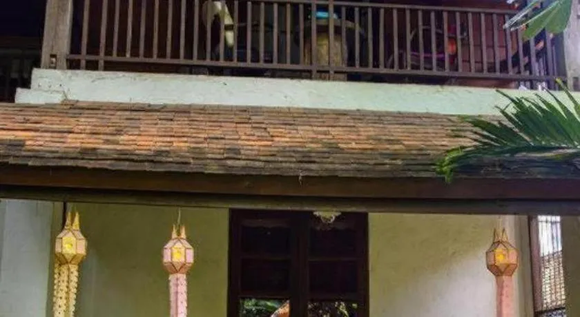 Baan Gong Kham Hotel