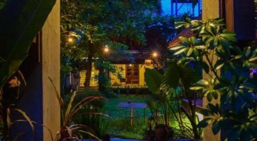 Baan Gong Kham Hotel