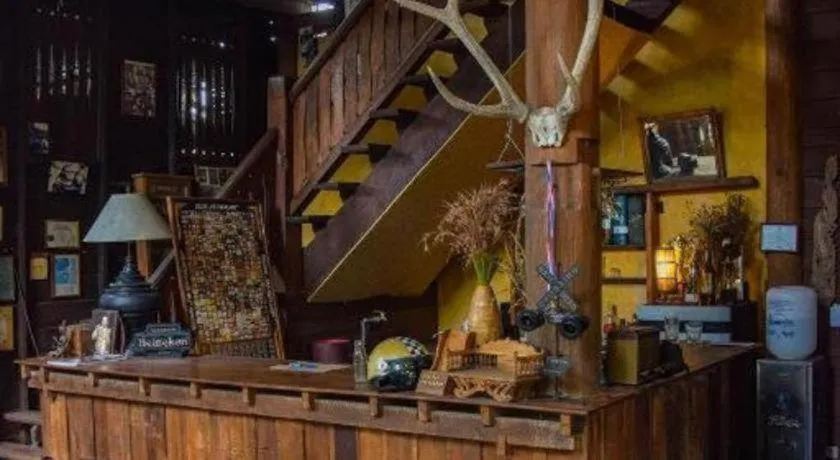 Baan Gong Kham Hotel