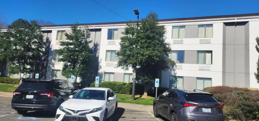 Sleep Inn Airport - Billy Graham Parkway