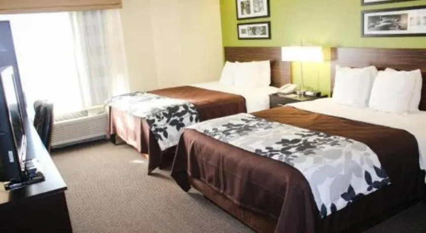 Bed in Sleep Inn Airport - Billy Graham Parkway