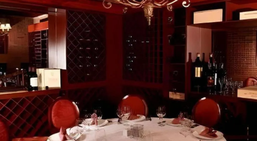 Veneto Hotel & Casino