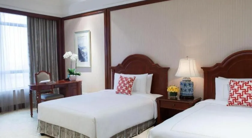 Bed in Sky Fortune Boutique Hotel