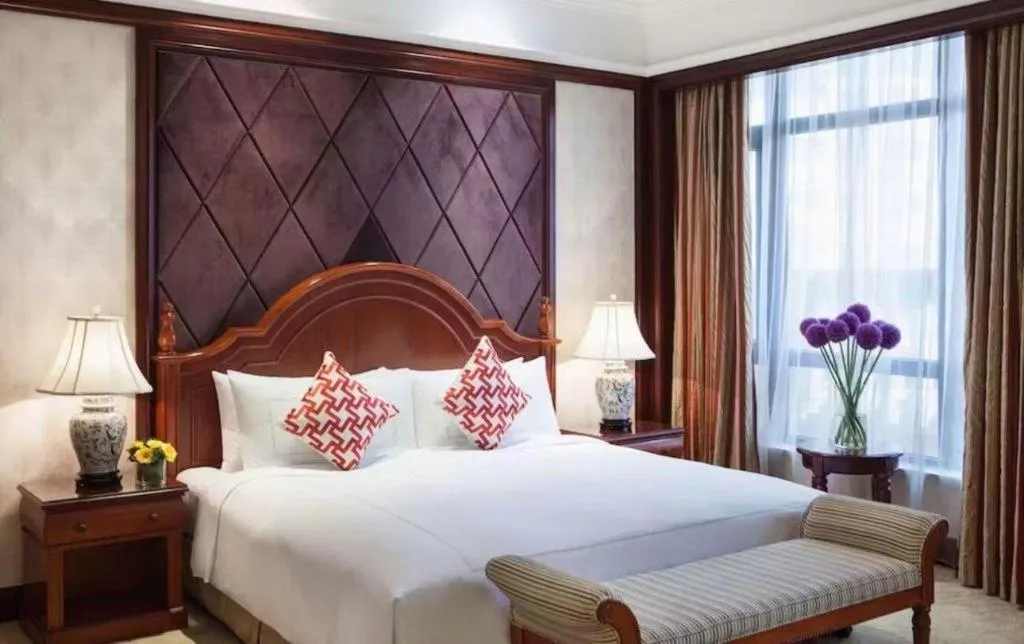 Bed in Sky Fortune Boutique Hotel