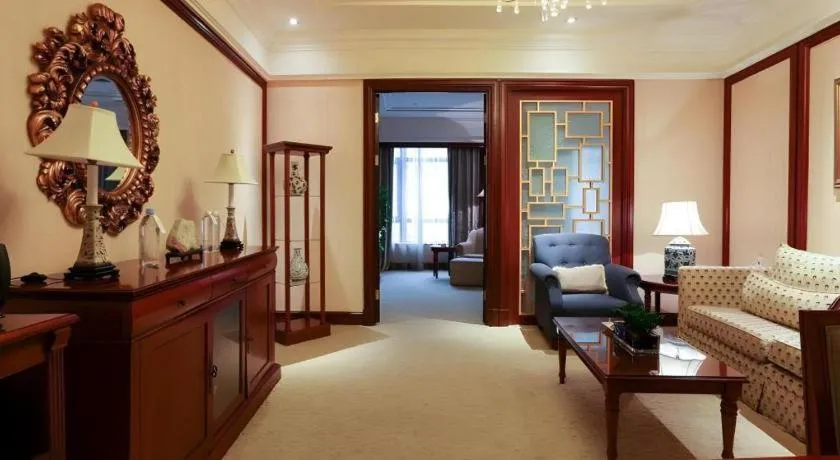 Sky Fortune Boutique Hotel