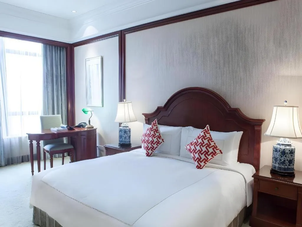 Bed in Sky Fortune Boutique Hotel