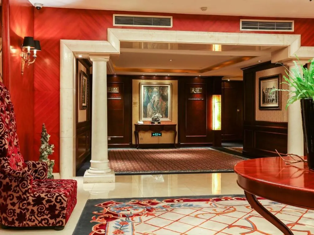 Sky Fortune Boutique Hotel