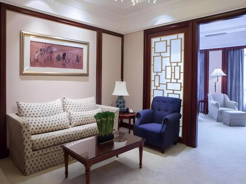 Sky Fortune Boutique Hotel