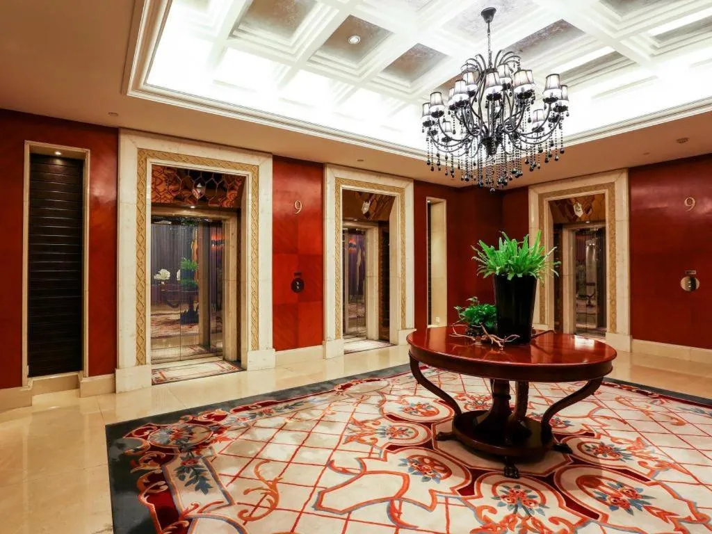 Sky Fortune Boutique Hotel