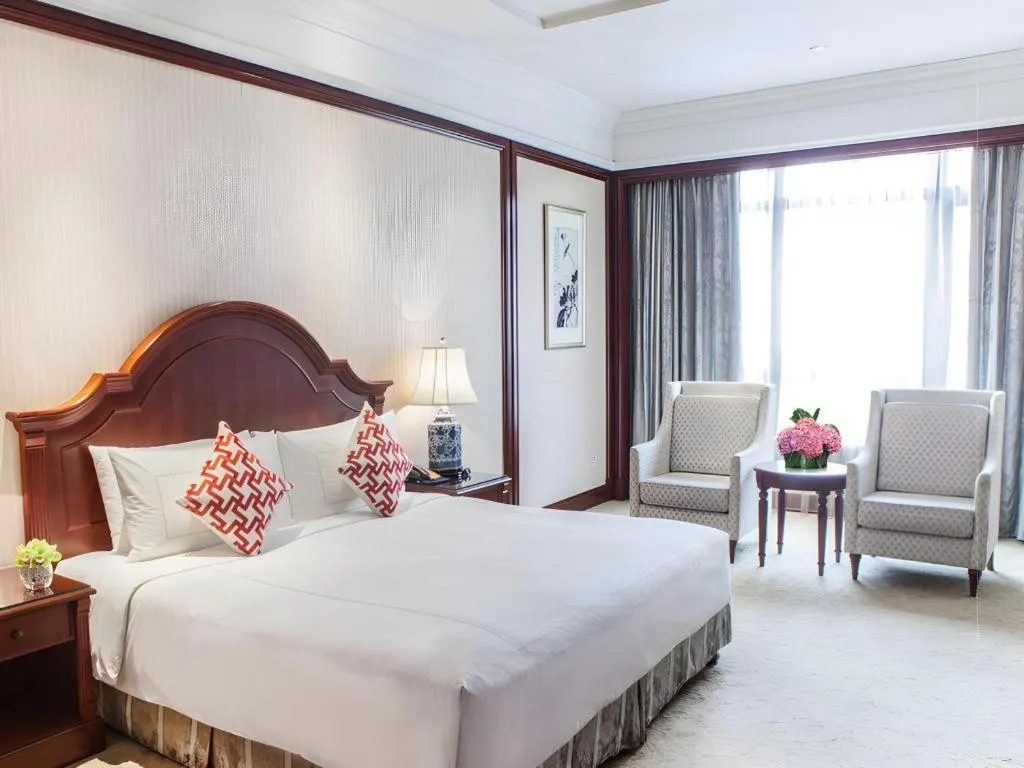 Bed in Sky Fortune Boutique Hotel