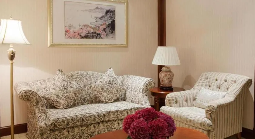 Sky Fortune Boutique Hotel