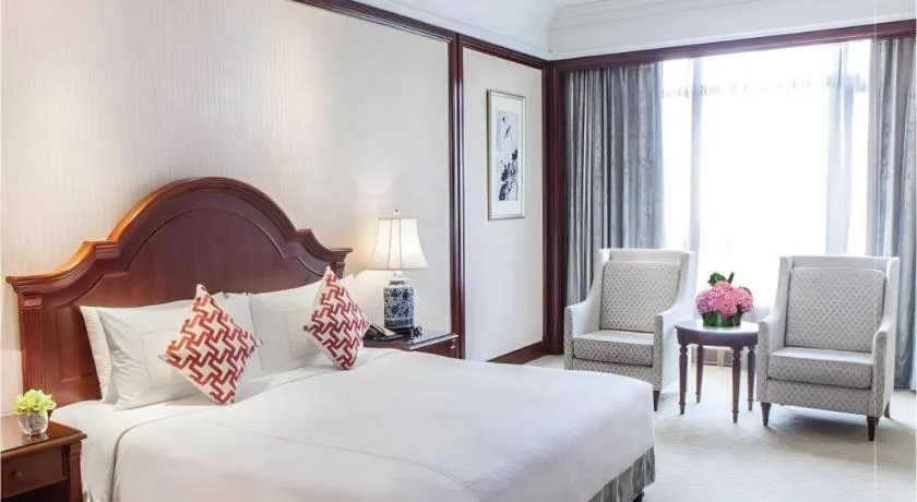 Bed in Sky Fortune Boutique Hotel