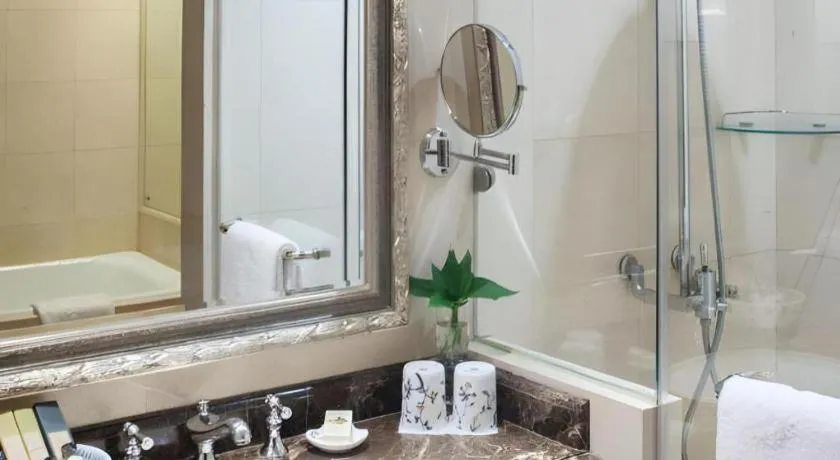 Sky Fortune Boutique Hotel