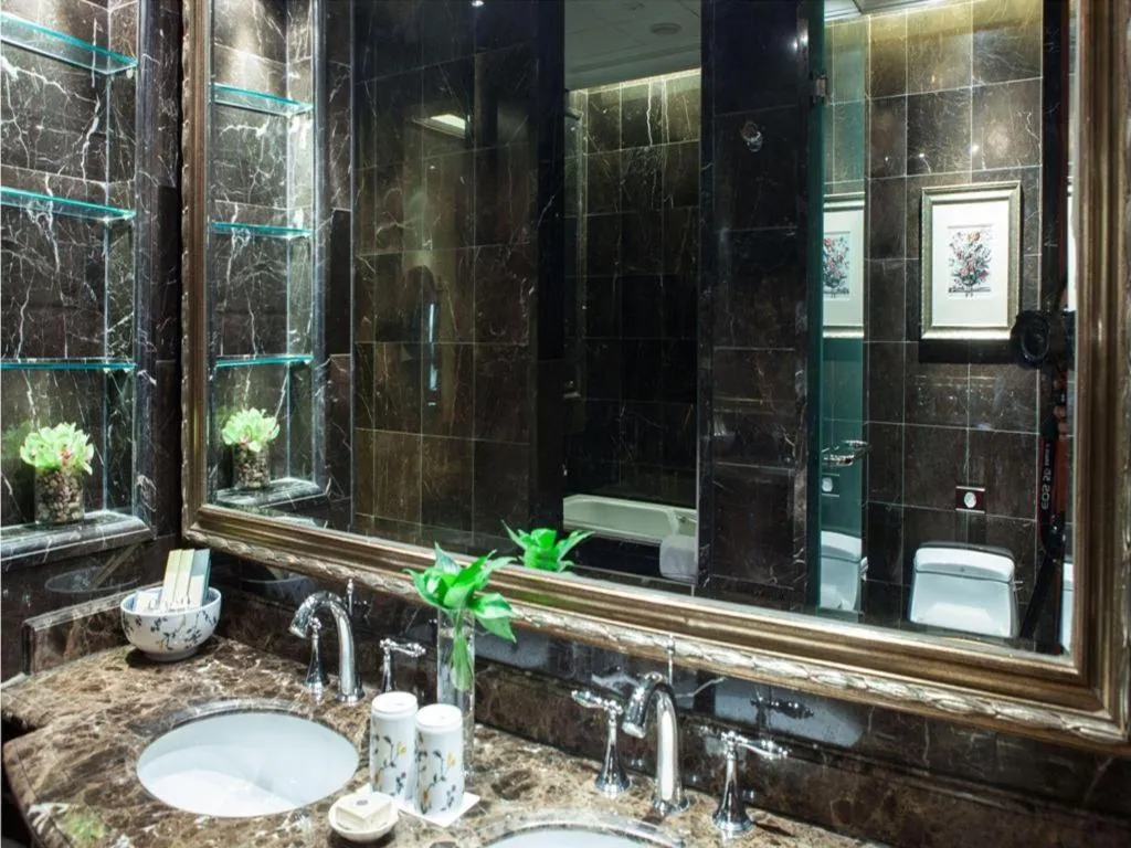 Sky Fortune Boutique Hotel