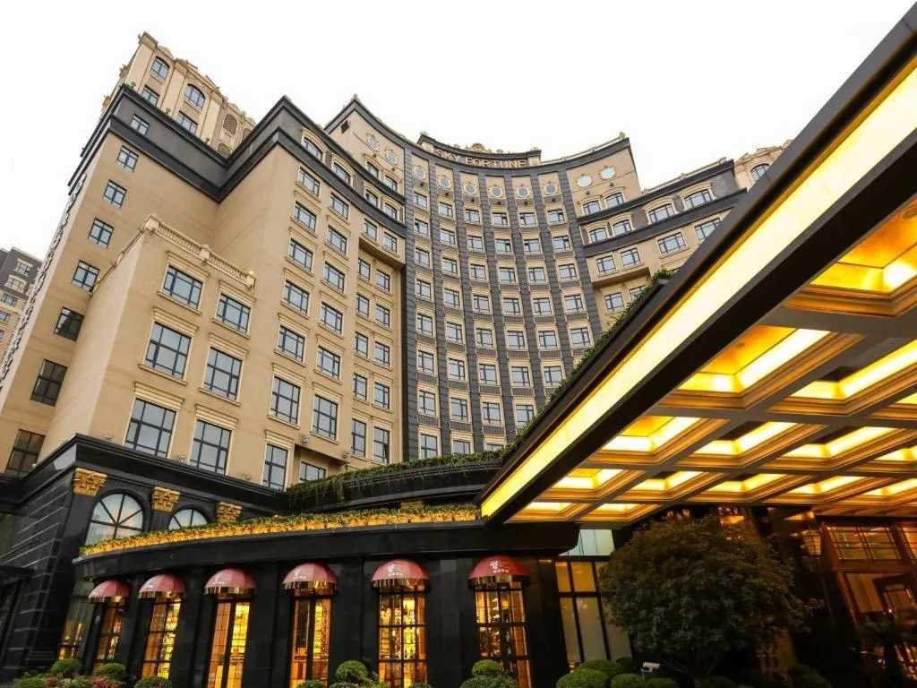 Sky Fortune Boutique Hotel