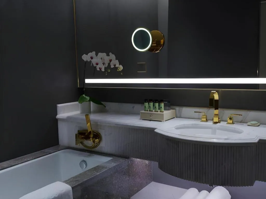 Sky Fortune Boutique Hotel