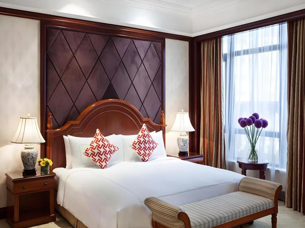 Bed in Sky Fortune Boutique Hotel