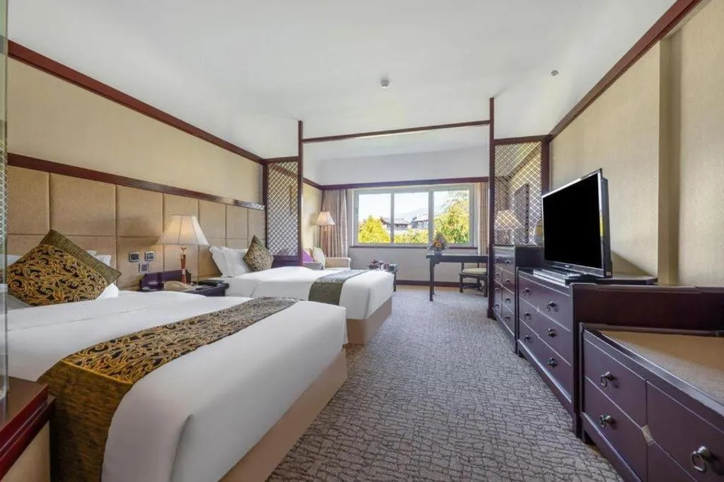 Bed in Wonderport International Hotel