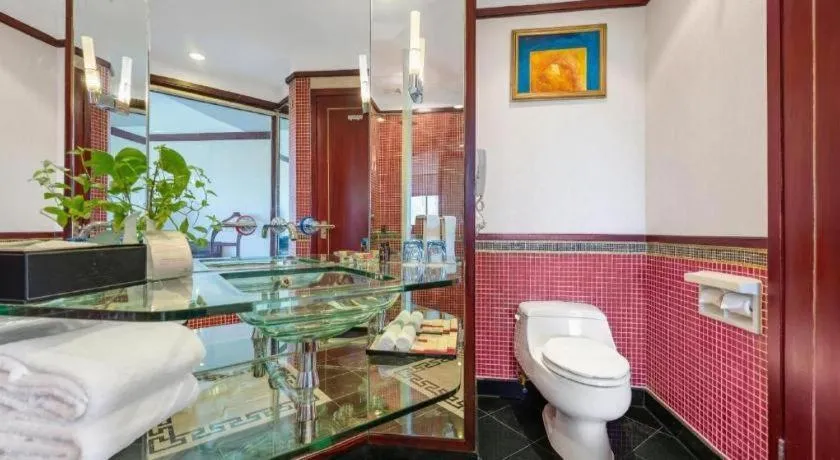 Wonderport International Hotel