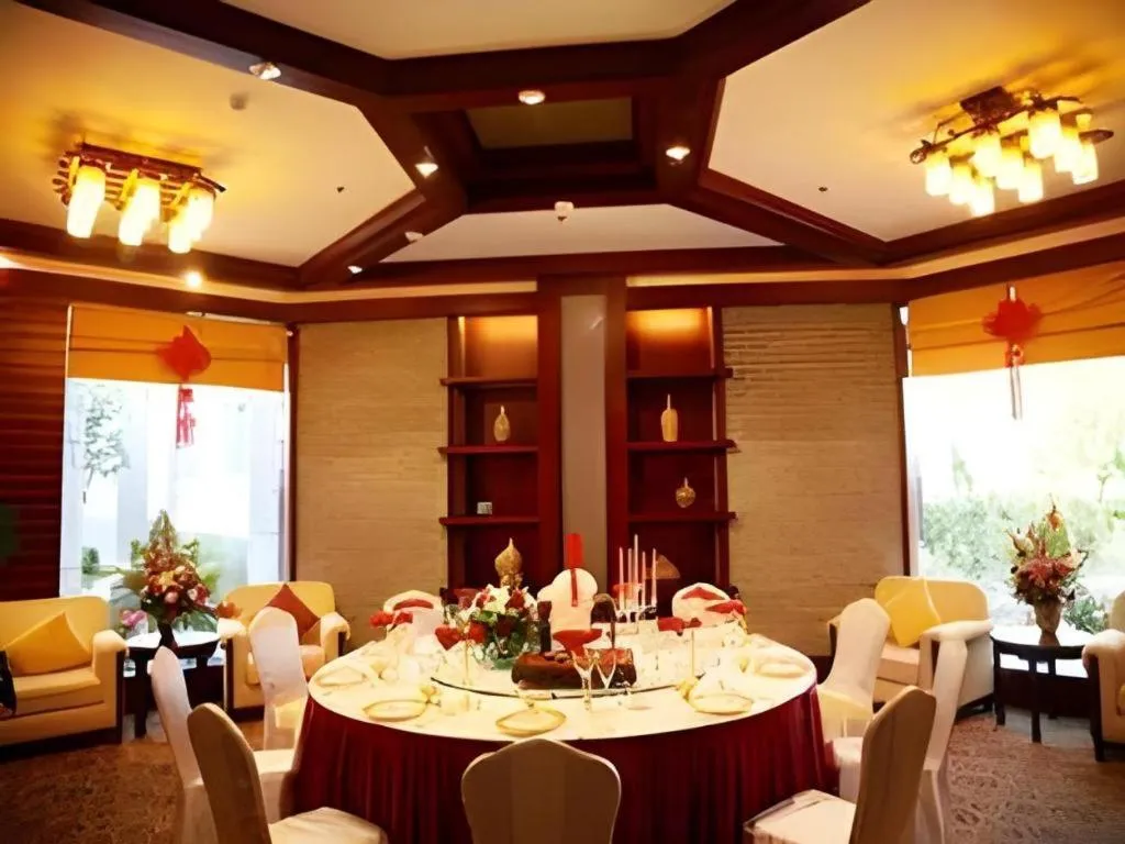 Wonderport International Hotel