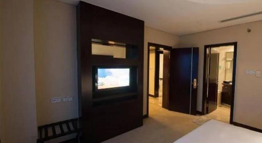 Bed in Yiwu Yimei Plaza Hotel