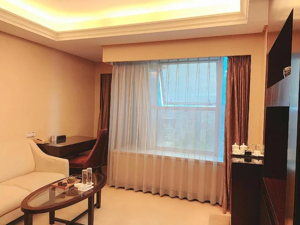 Yiwu Yimei Plaza Hotel