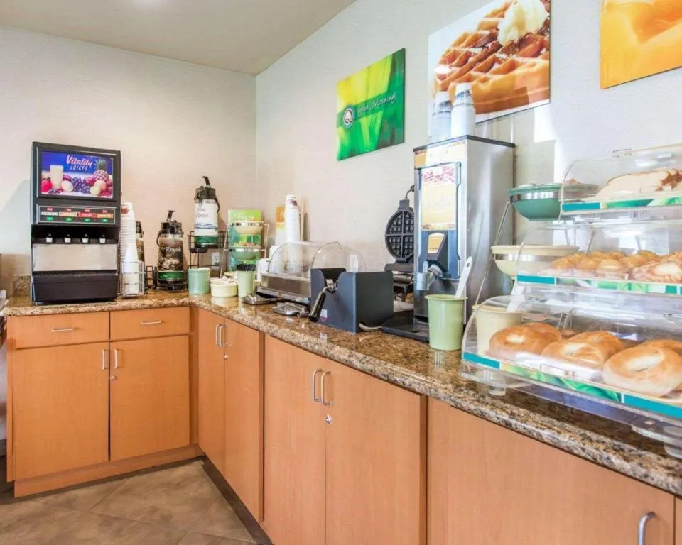 Quality Inn San Bernardino - Loma Linda